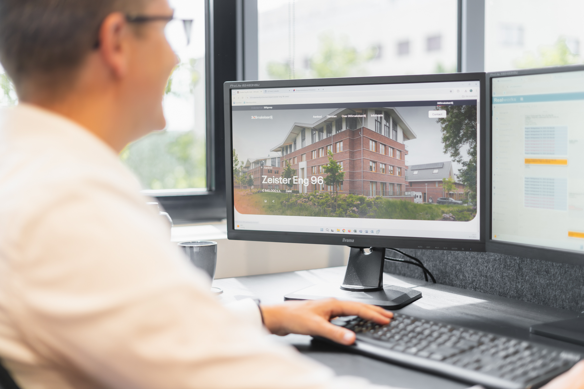 Onderzoek achter de computer