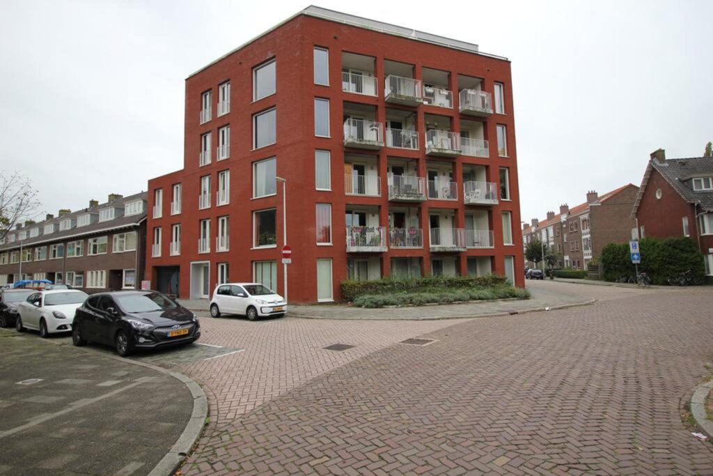 Van Koetsveldstraat 132